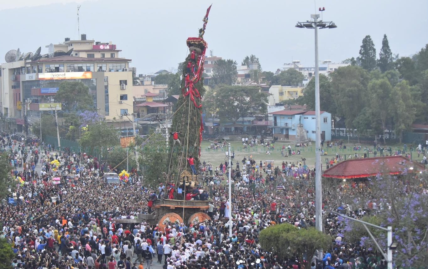 जाउलाखेल पुग्यो रातो मच्छिन्द्रनाथको रथ