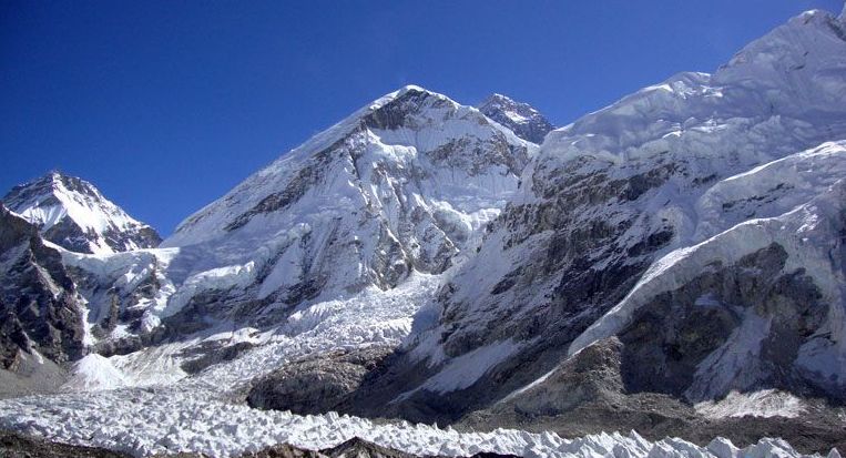 सफा हिमाल अभियानकर्ता आङकाजी शेर्पासहित तीन आरोहीको निधन