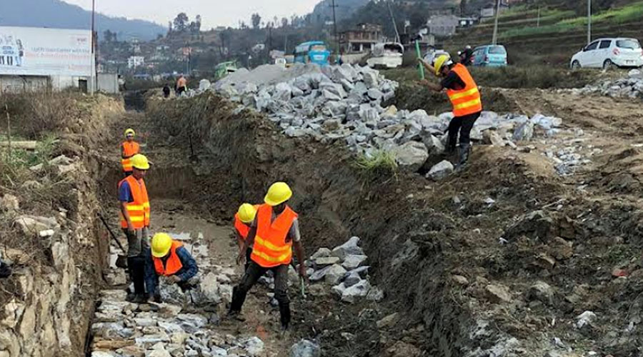 सडक विस्तार गर्दा पुरातात्विक वस्तु नमास्न विभागको आग्रह