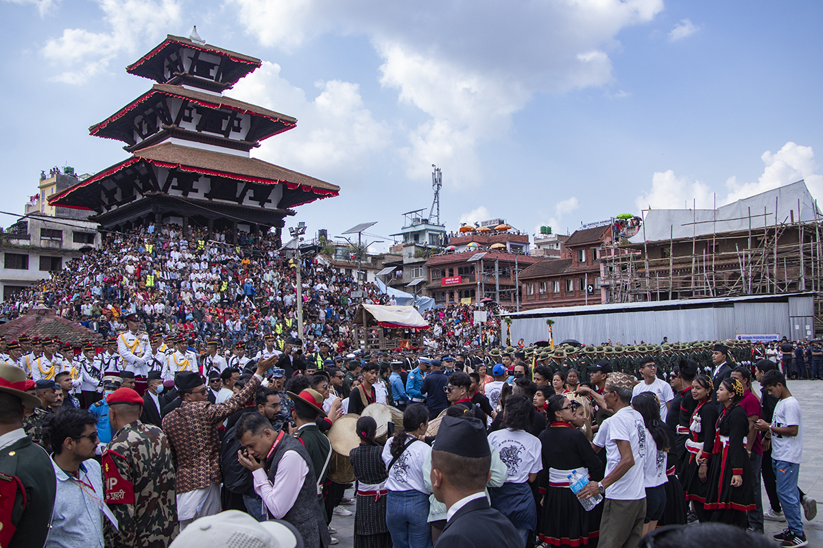 राष्ट्रपति पौडेलद्वारा इन्द्रजात्रा अवलोकन