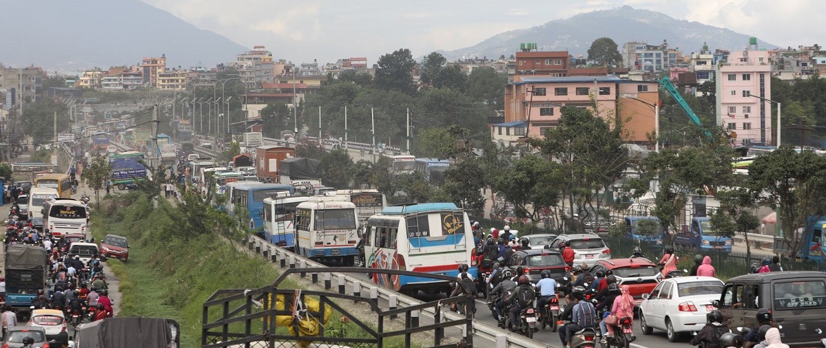 काठमाडौं उपत्यकाको ट्राफिक व्यवस्था अस्तव्यस्त