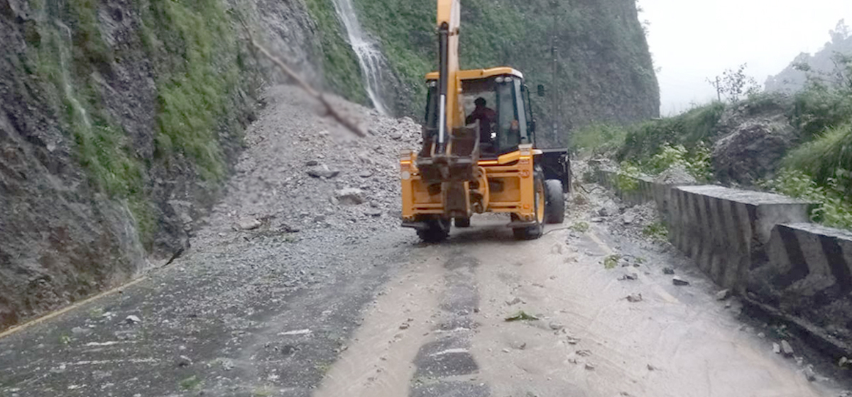 काठमाडौं–हेटौंडा छोटो दुरीको सबै मार्गमा स्तरोन्नतिका लागि सवारी आवागमन बन्द