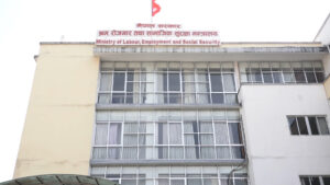 पालिकाहरुले मौसमी कामदार पठाउन नपाइने