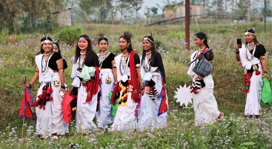 सुर्खेत उपत्यकाका आदिवासी थारु समुदायको माघी पर्व