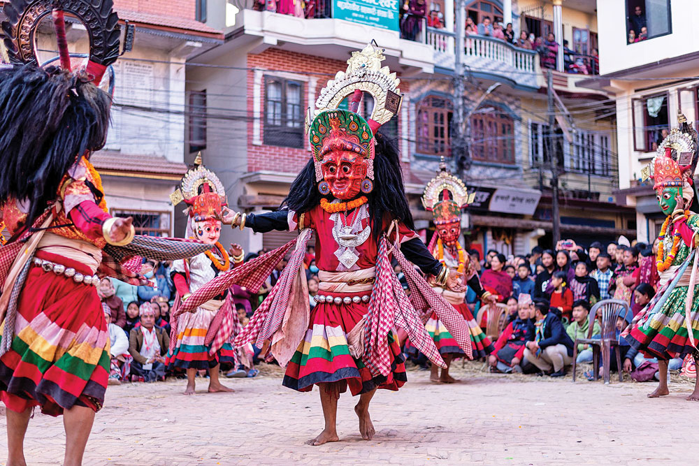 मध्यपुर थिमिमा नवदुर्गा नाच प्रदर्शन