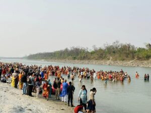 पिण्डेश्वर पूर्ण महाकुम्भ मेलामा लाखौं दर्शनार्थी सहभागी