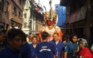 भक्तपुरमा पञ्जराँको उपलक्ष्यमा दीपंकर बुद्धको शोभायात्रा