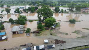 कञ्चनपुरका बस्तीहरु डुबानमा, ७० परिवारभन्दा बढी विस्थापित